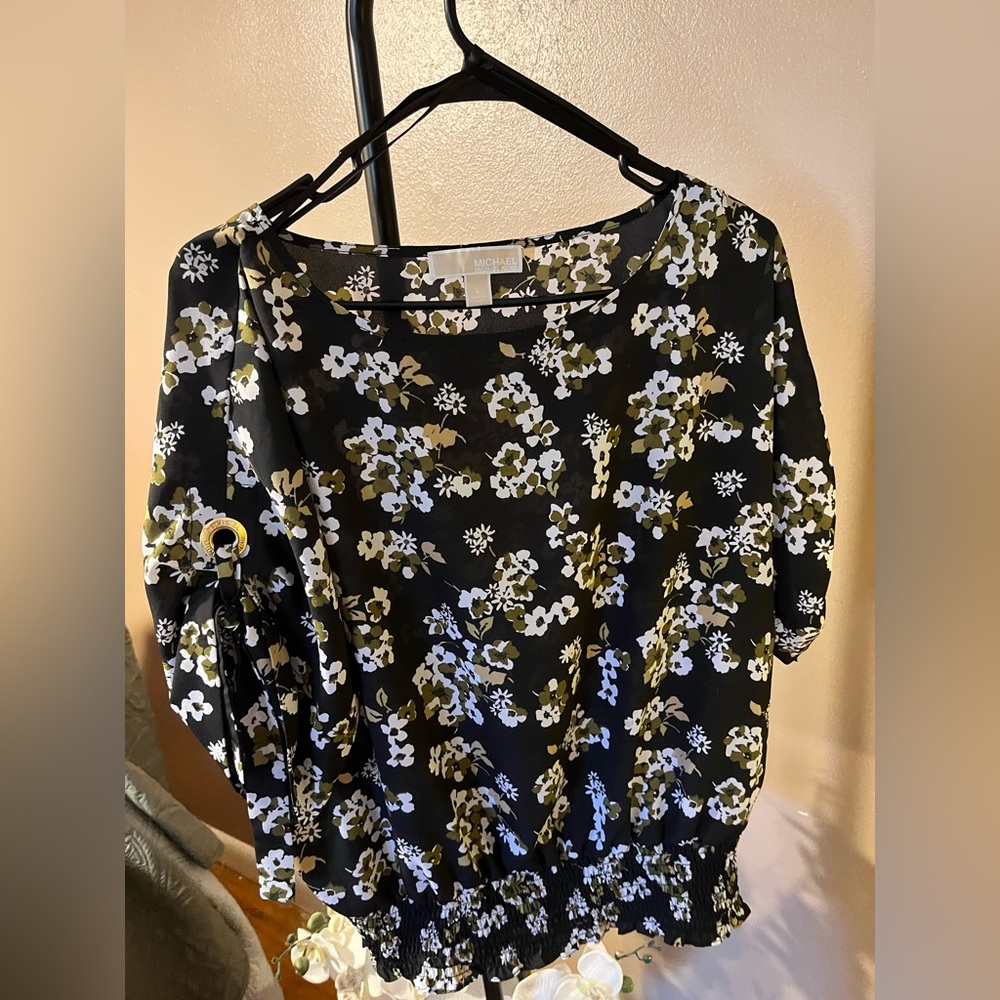MK Top